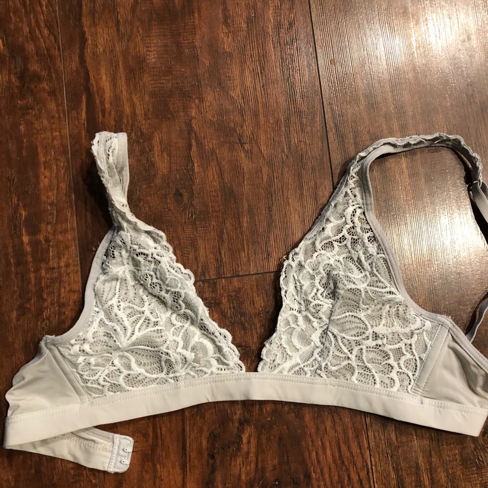 Tillys lace bralette